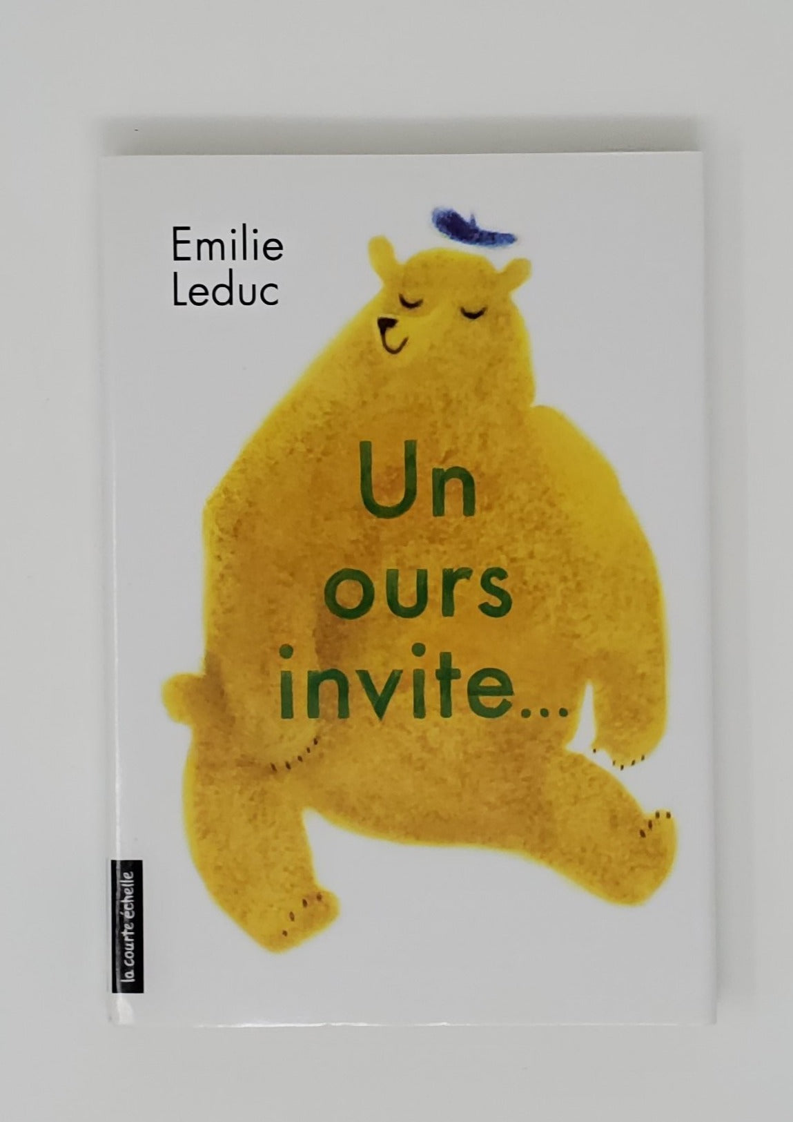 Un ours invite …